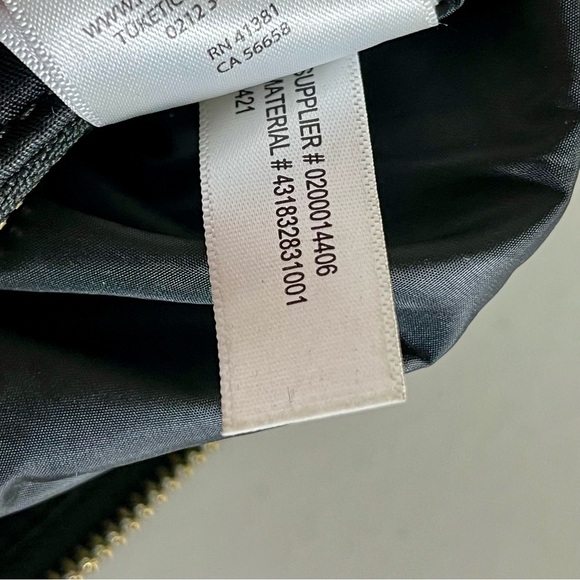 LAUREN Ralph Lauren Nylon Leather Trim Crossbody Bag Black Minimalist Sleek - Picture 13 of 13